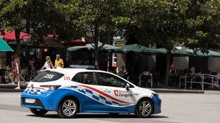 Coche de la Polic&iacute;a Local de Zaragoza