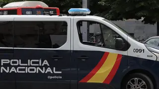 A los detenidos se les imputa un delito de estada y otro de falsedad documental