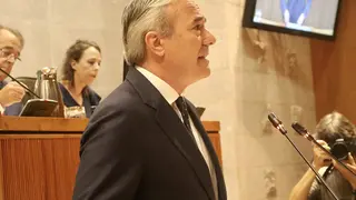 Azc&oacute;n durante su discurso