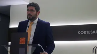 El portavoz de Vox ha subrayado que el acuerdo que va a hacer presidente a Azc&oacute;n es el de su partido Vox y no el del PAR