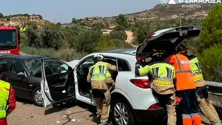 El accidente de tr&aacute;fico ha ocurrido en la A-1412 en el municipio turolense de Mazale&oacute;n