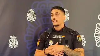 Alberto Rayego, agente de la Jefatura Superior de Polic&iacute;a Nacional de Arag&oacute;n, fue quien realiz&oacute; la maniobra de reanimaci&oacute;n