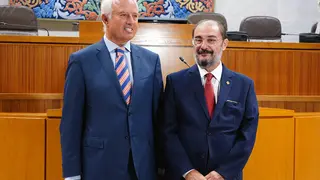 Ambos han recibido un aplauso cerrado de la c&aacute;mara en la jura del cargo
