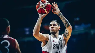 Serbia est&aacute; en la final y con ella, Stefan Jovic, jugador del Casademont Zaragoza. Fotograf&iacute;a: FIBA