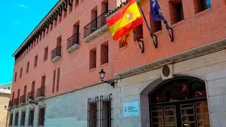 Jorge Azc&oacute;n ha visitado este martes Huesca, donde ha trasladado sus propuestas para la ciudad y las l&iacute;neas maestras que quiere poner en marcha durante la legislatura