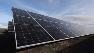 En el caso de la solar, el impuesto se calcular&aacute; por la potencia y la extensi&oacute;n, y en la e&oacute;lica por las dimensiones de los aerogeneradores