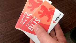 Tarjeta bus Zaragoza transporte p&uacute;blico