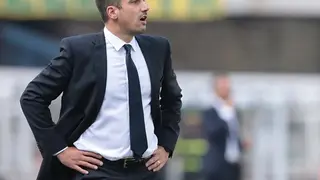 Julio Vel&aacute;zquez firma como nuevo t&eacute;cnico del Real Zaragoza