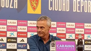 Fran Escrib&aacute; en sala de prensa