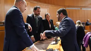 Laborda, el concejal que podr&iacute;a dar a Orduna la mayor&iacute;a absoluta, anunci&oacute; este lunes su salida de Vox despu&eacute;s de ser cesado previamente de la Portavoc&iacute;a. Foto: Cortes de Arag&oacute;n