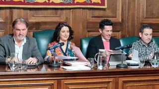 PSOE y VOX han votado en contra del presupuesto