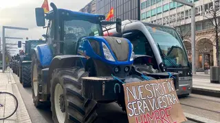 Los agricultores tomaron este martes el Paseo de la Independencia de Zaragoza y el centro de Huesca.
