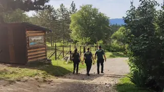 Cuatro detenidos en una operaci&oacute;n contra una secta "destructiva" en Escatr&oacute;n