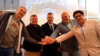 Este mi&eacute;rcoles se presentaba la primera edici&oacute;n del evento Jaca Basket Cup.