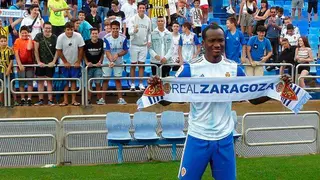 Rapha Dwamena, en el d&iacute;a de su presentaci&oacute;n con el Real Zaragoza