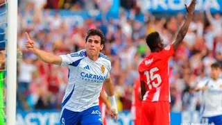 El gol de Az&oacute;n fue en balde tras el doblete de Luis Su&aacute;rez. Foto: LaLiga