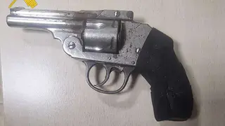 El rev&oacute;lver intervenido, de calibre 38 americano, estaba cargado y listo para disparar