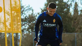 Arriaga se ha entrenado por primera vez en la Ciudad Deportiva tras superar el reconocimiento m&eacute;dico. Foto: Real Zaragoza