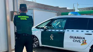 Un var&oacute;n de 88 a&ntilde;os ha fallecido en el municipio oscense de Salas Altas cuando el tractor que conduc&iacute;a ha volcado.