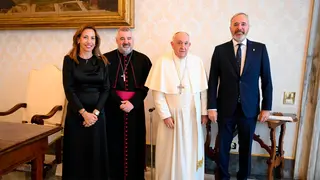 Visita de Chueca, Escribano y Azc&oacute;n al Vaticano. Foto: Fabi&aacute;n Sim&oacute;n (DGA)