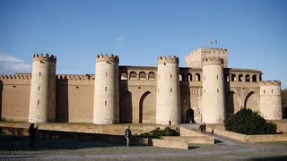 Exterior del Palacio de la Aljafer&iacute;a. Foto: Pilar &Aacute;lvarez