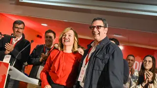 Pilar Alegr&iacute;a y Rafa Gu&iacute;a este s&aacute;bado en Utrillas. Foto: PSOE Teruel