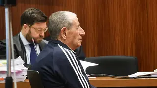 El autor del asesinato machista en Escatr&oacute;n (Zaragoza), durante el juicio  en la Audiencia Provincial de Zaragoza. Foto: Pilar &Aacute;lvarez