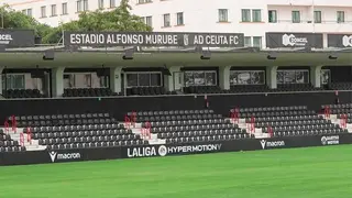 Imagen del Estadio Municipal Alfonso Murube, donde debe jugar el Real Zaragoza en dos jornadas. Foto: A.D. Ceuta