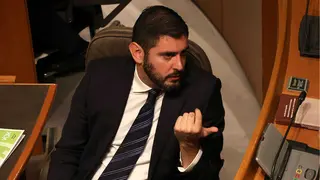 El voxista Alejandro Nolasco en las Cortes de Arag&oacute;n. Foto: Cortes de Arag&oacute;n