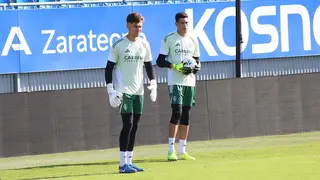 Adri&aacute;n y Andrada entrenan en el Real Zaragoza peleando por un puesto de inicio, ahora tomado por el argentino. Foto: Pilar &Aacute;lvarez