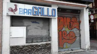 Ubicado en la calle Pedro Calixto Ram&iacute;rez, el Bar Gallo ha reunido durante seis d&eacute;cadas a amantes de la gastronom&iacute;a y la m&uacute;sica. Foto: E.F.