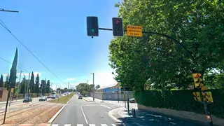 semaforo-rojo-calle-argualas-seguridad-zaragoza