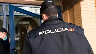 La Polic&iacute;a Nacional ha detenido en Teruel a una joven acusada de simular ser v&iacute;ctima de un robo con violencia. Foto de Archivo