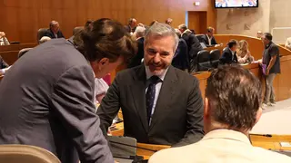 Azc&oacute;n y los diputados de Arag&oacute;n-Teruel Existe. Foto: Pilar &Aacute;lvarez