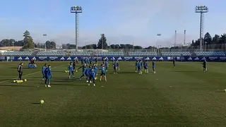 El Real Zaragoza trabaja con Ale Gomes en el campo de entrenamiento. Foto: M.G.