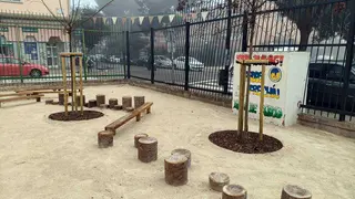 colegios-adapta-tu-patio-verde-zaragoza-hormig&oacute;n-1