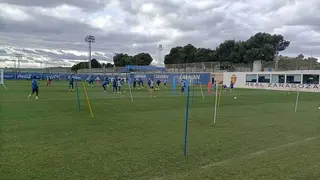 El Real Zaragoza vuelve a entrenar este martes con bajas y a la expectativa de recuperaciones. Foto: M.G.