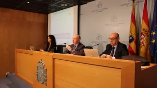 El delegado Fernando Beltr&aacute;n ha presentado el balance de siniestralidad de la DGT | Foto: Delegaci&oacute;n de Gobierno