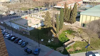 la-jota-vecinos-manifestacion-obras-vallas