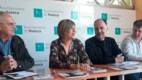 El neoyorquino Amirtha KidambiLa es la gran actuaci&oacute;n musical del mes