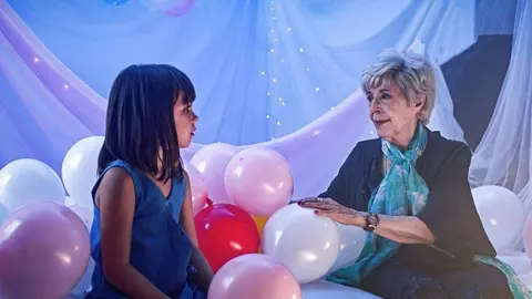 Concha Velasco protagoniza este corto que ha sido dirigido por su hijo Manuel Velasco