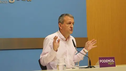 Imagen de archivo de Fernando Rivar&eacute;s en el Ayuntamiento de Zaragoza 