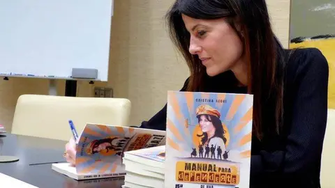 Cristina Segu&iacute; presentar&aacute; finalmente su libro en Zaragoza 