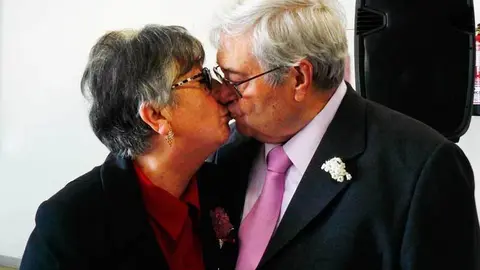 Peana y C&aacute;ndido forman una de las diez parejas que celebra sus 50 a&ntilde;os casados este 14 de febrero