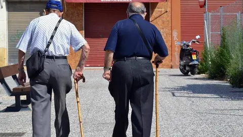 La lucha contra la soledad no deseada de las personas mayores es uno de los retos