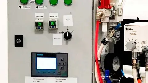 Este es el prototipo cero del aparato respiratorio que ha patentado el ingeniero Jorge Cubeles