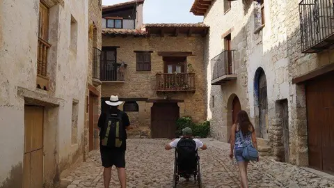 Las asociaciones aragonesas acreditar&aacute;n a los establecimientos de turismo rural mediante un distintivo de alojamiento responsable y seguro de Arag&oacute;n