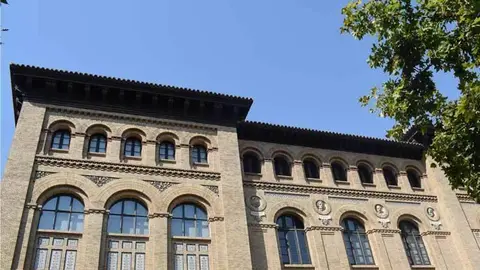 La pol&iacute;tica actual de becas tambi&eacute;n se incrementar&aacute; hasta dotarla con 900.000 euros