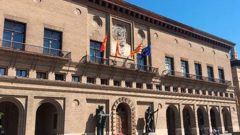 De estas 40 personas, 16 residen en el propio Albergue y otras 24 en los pisos tutelados 