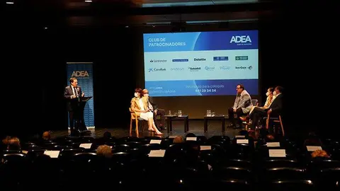 El presidente de ADEA, Salvador Arenere, en la jornada